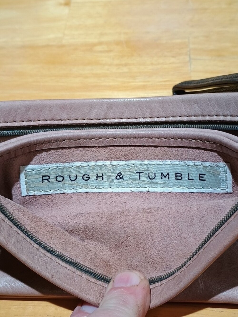 Compact Mauve Leather Wristlet Clutch with Strap - Picture 2 of 11